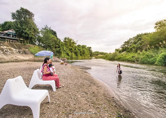 Baan Naratawan