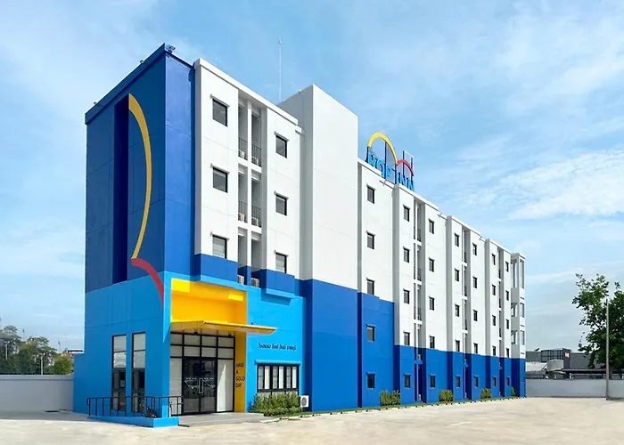 Hop Inn Ratchaburi