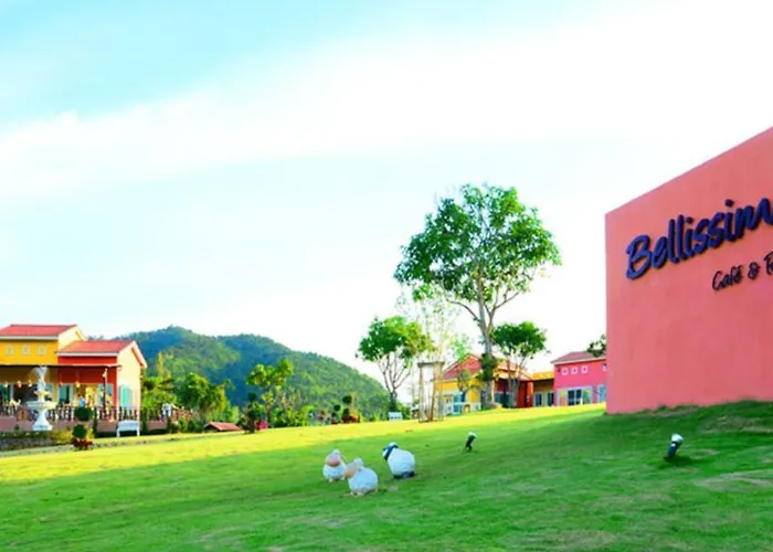 Bellissimo Cafe & Resort