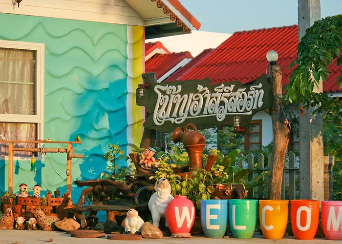Boathouse Resort Suanphung