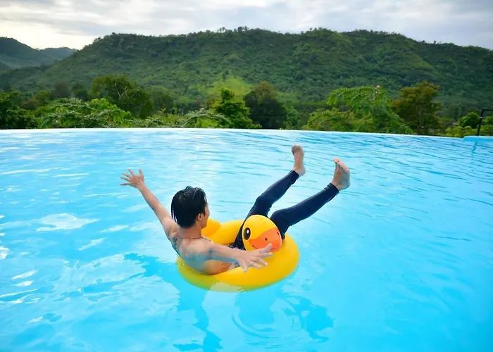 Khunkhao Tamnanprai Resort